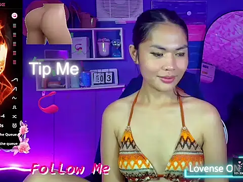 Snapshot of urgirljane chatting on 06/03/26, 02:33 urgirljane online show from 06/03/26, 02:33
