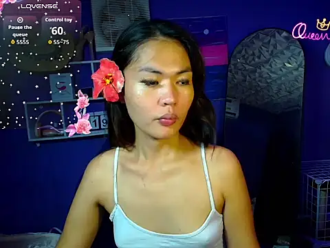 Snapshot of urgirljane chatting on 06/19/26, 01:32 urgirljane online show from 06/19/26, 01:32