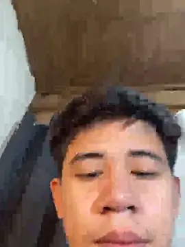 Snapshot of urasianbigcock chatting on 09/23/25, 08:06 urasianbigcock online show from 09/23/25, 08:06