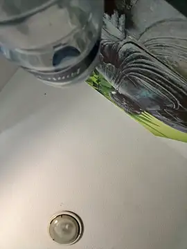 aavrdvh33 online show from 09/09/25, 03:55