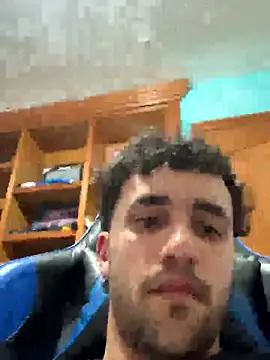Snapshot of aavrdvh33 chatting on 04/10/26, 10:25 aavrdvh33 online show from 04/10/26, 10:25