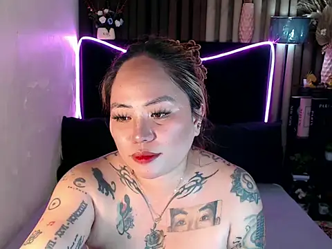 Snapshot of EstellaStarXxx chatting on 05/22/26, 04:23 EstellaStarXxx online show from 05/22/26, 04:23