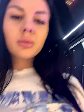 KenyaCruz online show from 10/16/25, 09:38