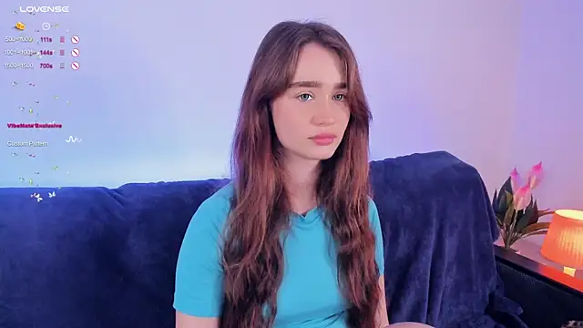 lovelyalivia online show from 10/03/25, 09:17