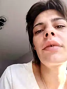 sweetchery999999 online show from 09/16/25, 07:42