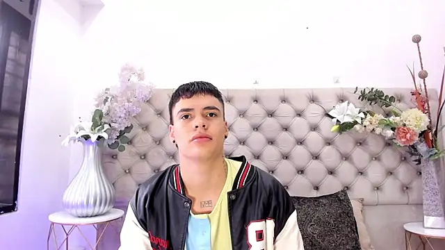 BenitoSaenz online show from 04/01/26, 12:50