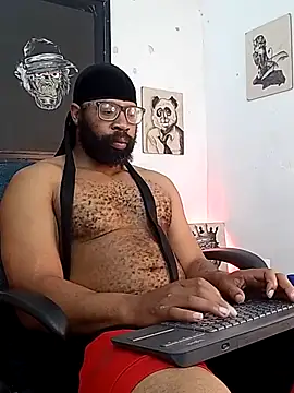 Snapshot of King_Malik chatting on 11/25/25, 03:12 King Malik online show from 11/25/25, 03:12