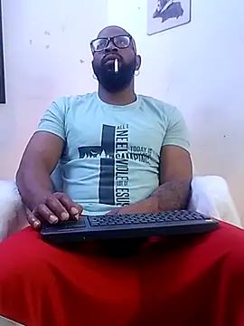 Snapshot of King_Malik chatting on 02/04/26, 01:50 King Malik online show from 02/04/26, 01:50