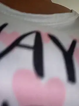 Snapshot of Luna_20x chatting on 10/25/25, 07:19 Luna 20x online show from 10/25/25, 07:19