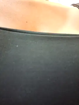 Snapshot of Luna_20x chatting on 11/22/25, 07:13 Luna 20x online show from 11/22/25, 07:13