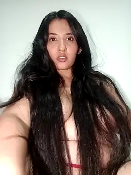 VALENTINA ROUSE  online show from 11/09/25, 03:49