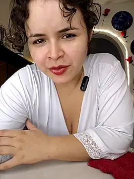 Snapshot of SeleneLuminari8 chatting on 04/29/26, 01:59 SeleneLuminari8 online show from 04/29/26, 01:59