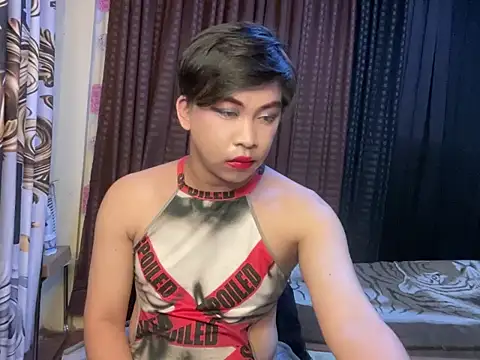 Snapshot of ts_shantal chatting on 11/18/25, 07:46 ts shantal online show from 11/18/25, 07:46