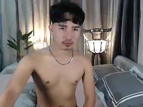 cute richard24 online show from 09/28/25, 05:24