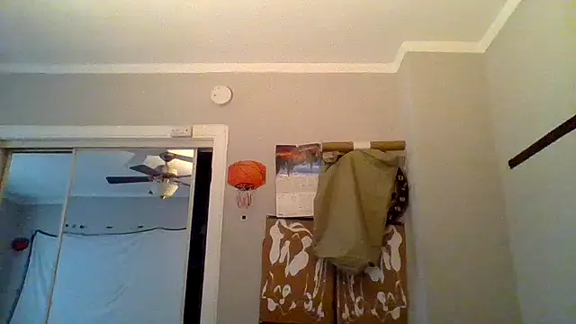 JezOne555 online show from 12/16/25, 10:04