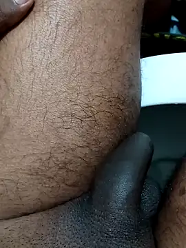 Snapshot of princemaheshboblover chatting on 11/22/25, 05:50 princemaheshboblover online show from 11/22/25, 05:50