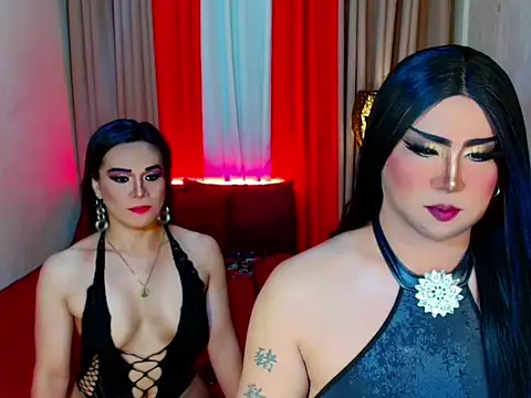 Snapshot of UnlimitedCumShow chatting on 05/21/26, 03:57 UnlimitedCumShow online show from 05/21/26, 03:57