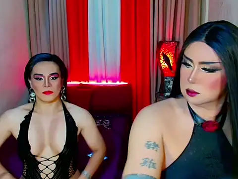 Snapshot of UnlimitedCumShow chatting on 05/28/26, 01:14 UnlimitedCumShow online show from 05/28/26, 01:14
