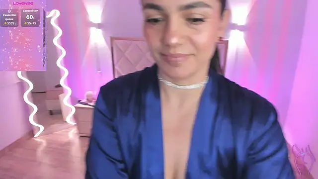 Rosalind tay online show from 04/16/26, 11:11