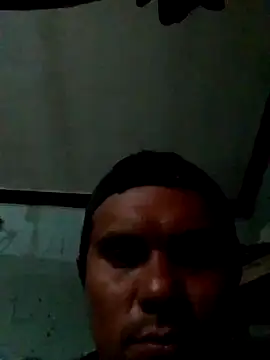 Snapshot of Luk909090 chatting on 10/29/25, 06:04 Luk909090 online show from 10/29/25, 06:04