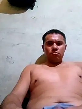 Snapshot of Luk909090 chatting on 11/17/25, 07:30 Luk909090 online show from 11/17/25, 07:30