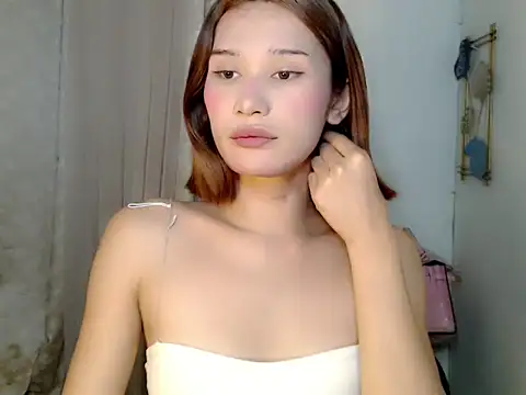 Snapshot of SerenaCortesi chatting on 05/16/26, 09:57 SerenaCortesi online show from 05/16/26, 09:57