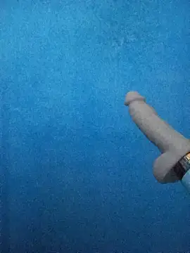 Snapshot of b_ele chatting on 09/19/25, 12:56 b ele online show from 09/19/25, 12:56