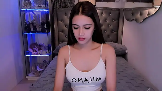 Lars empress online show from 10/02/25, 08:32