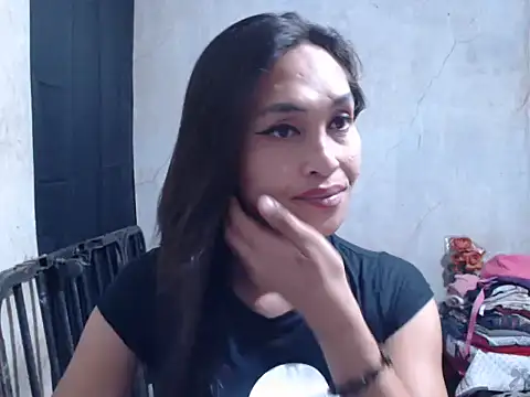 Snapshot of Wiynwyn_Delamerced1989 chatting on 06/04/26, 12:00 Wiynwyn Delamerced1989 online show from 06/04/26, 12:00