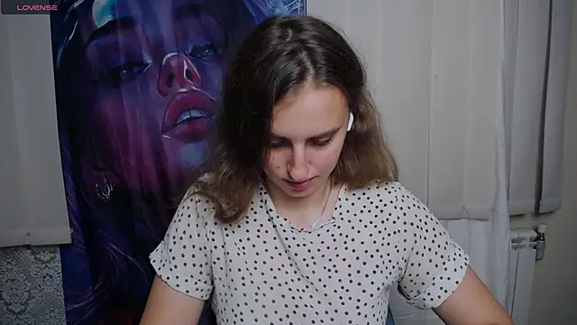 AmandaDimond  online show from 07/04/26, 09:59