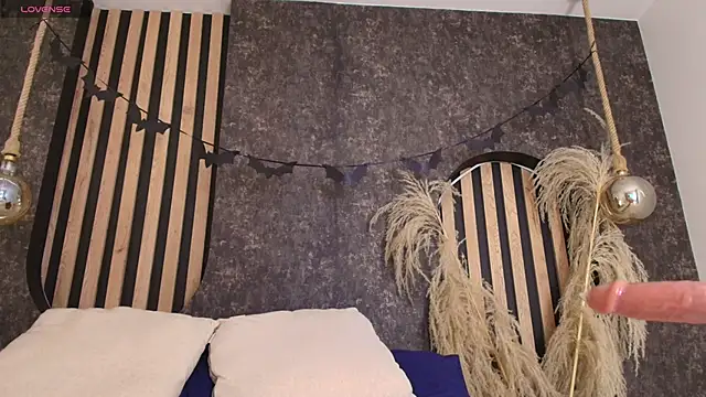 Snapshot of salome-gh chatting on 02/16/26, 12:01 salome-gh online show from 02/16/26, 12:01