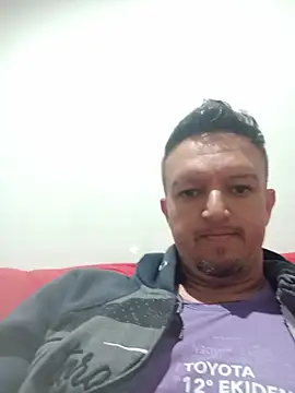 Snapshot of Suamulherfeliz chatting on 06/16/26, 10:29 Suamulherfeliz online show from 06/16/26, 10:29