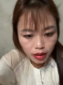 Snapshot of MychuSweet chatting on 11/24/25, 03:50 MychuSweet online show from 11/24/25, 03:50