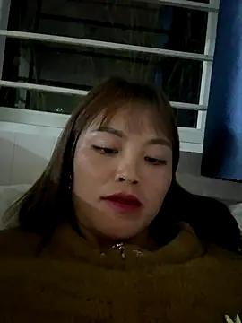 Snapshot of MychuSweet chatting on 12/14/25, 12:21 MychuSweet online show from 12/14/25, 12:21