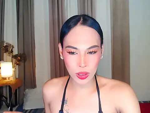 Snapshot of Savanna_White chatting on 10/12/25, 06:29 Savanna White online show from 10/12/25, 06:29