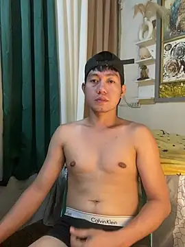 xshyboyx online show from 07/05/26, 04:25