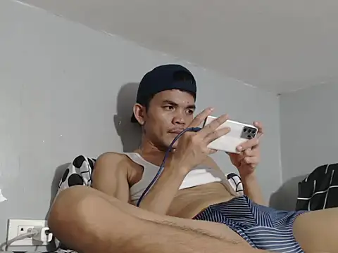 Natsboii online show from 04/15/26, 10:00