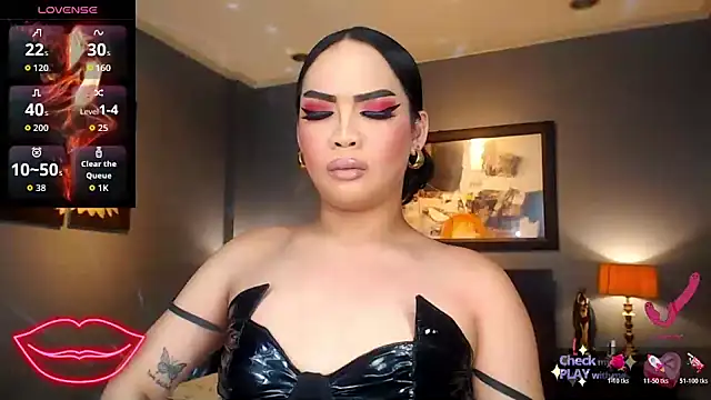 FridaHumphrey online show from 04/05/26, 07:22