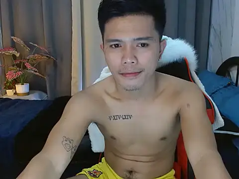 Snapshot of YourNaughtyTwink_69 chatting on 03/09/26, 05:06 YourNaughtyTwink 69 online show from 03/09/26, 05:06