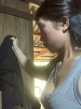 ThiHa003 online show from 11/17/25, 05:13