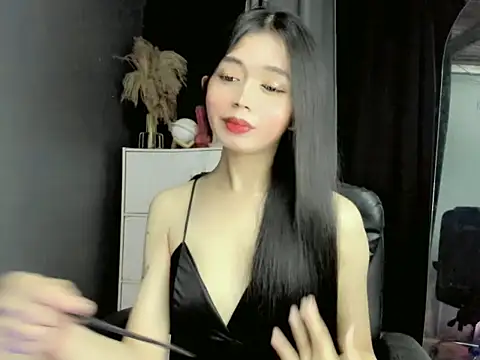 LexiLove online show from 09/23/25, 10:51