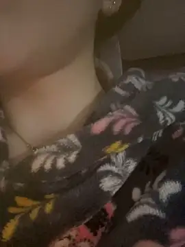 Mimisixo online show from 11/04/25, 11:26