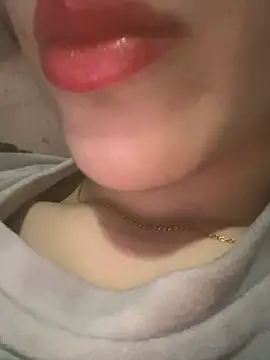 Mimisixo online show from 04/03/26, 11:47