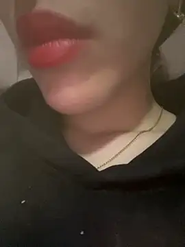 Mimisixo online show from 04/14/26, 02:23