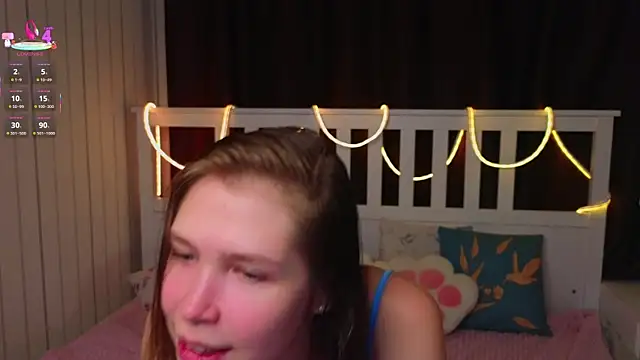 Snapshot of BeatrixCarIeton chatting on 11/28/25, 07:16 BeatrixCarIeton online show from 11/28/25, 07:16