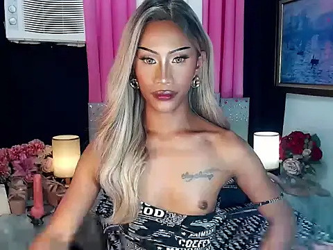 Snapshot of sassylatina chatting on 04/04/26, 04:48 sassylatina online show from 04/04/26, 04:48