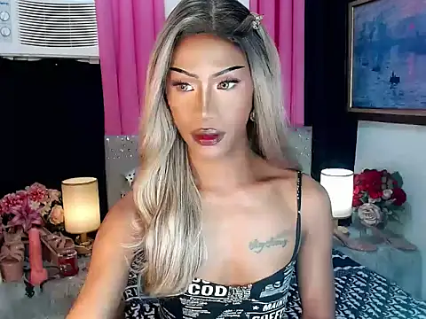 Snapshot of sassylatina chatting on 04/08/26, 04:40 sassylatina online show from 04/08/26, 04:40