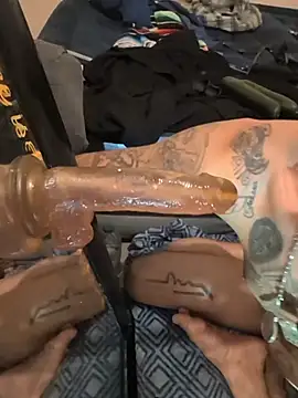 Cnutt310 online show from 12/17/25, 09:37