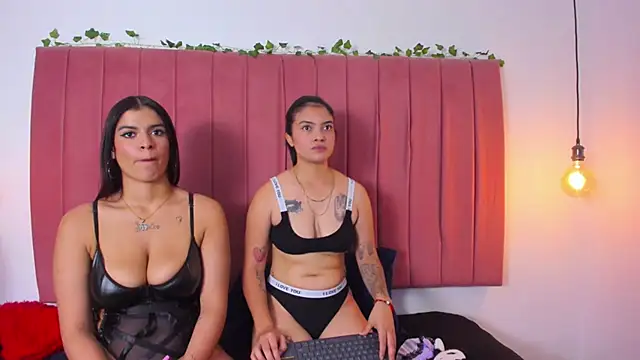 ana foxi online show from 03/26/26, 08:36