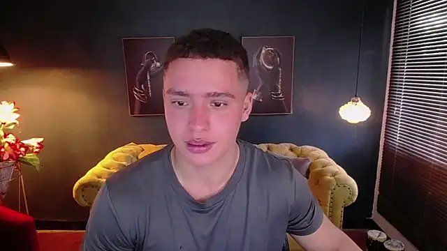 Snapshot of deivid_parker chatting on 05/25/26, 01:28 deivid parker online show from 05/25/26, 01:28